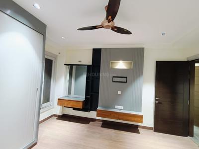 Bedroom Image of 2000 Sq.ft 3 BHK Builder Floor for rent in Karkardooma New Delhi for Rs. 51500