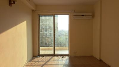 Bedroom Image of 1700 Sq.ft 3 BHK Apartment / Flat for rent in DLF Express Greens, Manesar Gurgaon for Rs. 27000