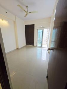 Hall Image of 1550 Sq.ft 3 BHK Apartment / Flat for sale in Mahagun Moderne, Sector 78 Noida for Rs. 21000000