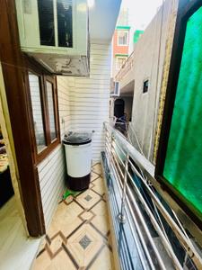 Balcony Image of 500 Sq.ft 2 BHK Builder Floor for rent in Dwarka Mor New Delhi for Rs. 21000