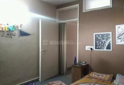 Bedroom Image of 950 Sq.ft 2 BHK Builder Floor for rent in Sant Nagar New Delhi for Rs. 37000