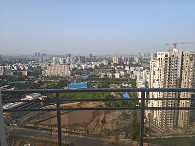 Balcony Image of 1550 Sq.ft 3 BHK Apartment / Flat for rent in DLF The Primus, Sector 82A Gurgaon for Rs. 55500