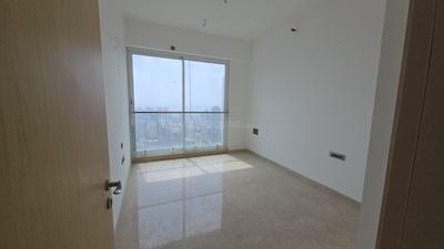 Bedroom Image of 1600 Sq.ft 3 BHK Apartment / Flat for rent in Monte South, Byculla Mumbai for Rs. 175000
