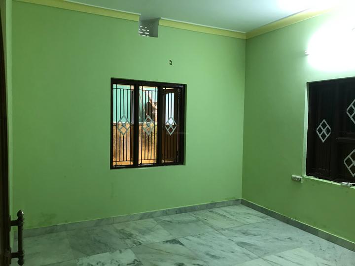 Pokhariput Bedroom 1