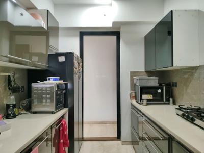 Kitchen Image of 1050 Sq.ft 3 BHK Apartment / Flat for rent in Oberoi Eternia Towers A to D, Mulund West Mumbai for Rs. 90000