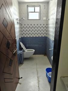 Bathroom Image of 1600 Sq.ft 3 BHK Apartment / Flat for rent in Pratap Nagar Nagpur for Rs. 45000