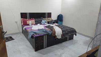Bedroom Image of 2800 Sq.ft 3 BHK Builder Floor for rent in Palam Vihar Extension Gurgaon for Rs. 38700