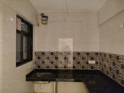 Kitchen Image of 800 Sq.ft 2 BHK Apartment / Flat for rent in Kalpataru Paramount, Thane West Thane for Rs. 46000