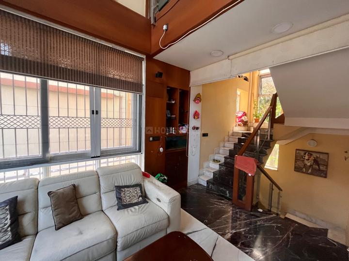 Hrid Majhare Main Image 1