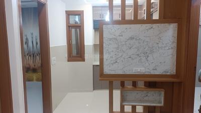 Balcony Image of 1000 Sq.ft 3 BHK Builder Floor for rent in Uttam Nagar New Delhi for Rs. 25000