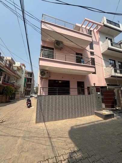 Ram Darbar Colony Main Image 1