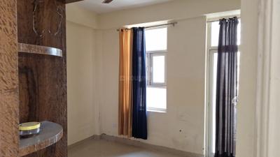 Bedroom Image of 800 Sq.ft 2 BHK Apartment / Flat for sale in Shree Vardhman Mantra, Sector 67 Gurgaon for Rs. 7300000