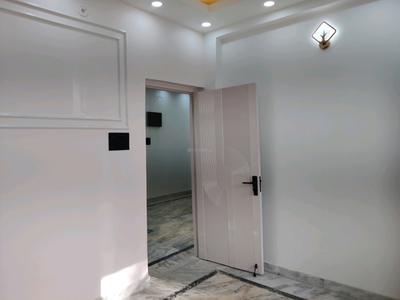 Bedroom Image of 1000 Sq.ft 2 BHK Builder Floor for sale in Indirapuram Ghaziabad for Rs. 7200000
