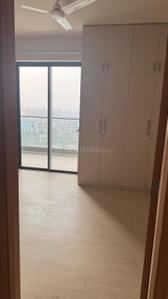 Bedroom Image of 1800 Sq.ft 3 BHK Apartment / Flat for rent in Sector 65 Gurgaon for Rs. 75000