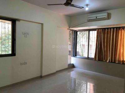 Bedroom Image of 960 Sq.ft 2 BHK Independent House for rent in Nityanand Baug CHS, Chembur Mumbai for Rs. 59000