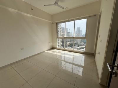 Bedroom Image of 980 Sq.ft 2 BHK Apartment / Flat for sale in L&amp;T Crescent Bay Tower T2, Parel Mumbai for Rs. 36000000