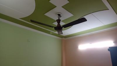 Bedroom Image of 400 Sq.ft 1 BHK Builder Floor for rent in Vaishali Ghaziabad for Rs. 10500