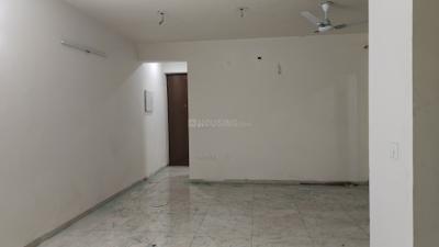 Living Room Image of 1100 Sq.ft 2 BHK Apartment / Flat for rent in BPTP Discovery Park, Sector 80 Faridabad for Rs. 35000