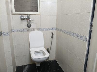 Image of 816 Sq.ft 2 BHK Apartment / Flat for rent in Evershine Millennium Paradise, Kandivali East, Mumbai for Rs. 60000