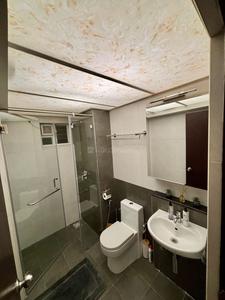 Bathroom Image of 2100 Sq.ft 4 BHK Apartment / Flat for rent in VGN Fairmont, Guindy Chennai for Rs. 155000