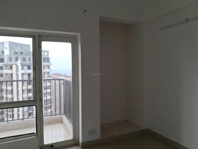Bedroom Image of 915 Sq.ft 2 BHK Apartment / Flat for sale in Panchsheel Greens 2, Noida Extension Greater Noida for Rs. 7850000