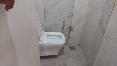 Image of 1450 Sq.ft 2 BHK Apartment / Flat for rent in Shree Narayan Exotica, Memnagar, Ahmedabad for Rs. 42000