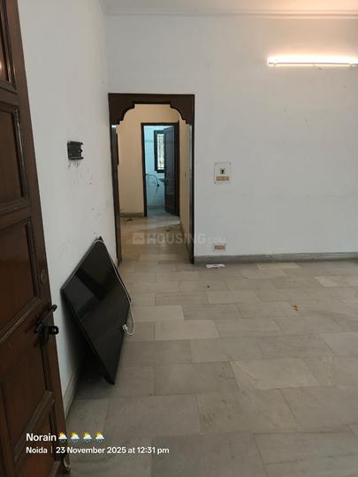 Sector 28 Yamuna enclave Main Image 1