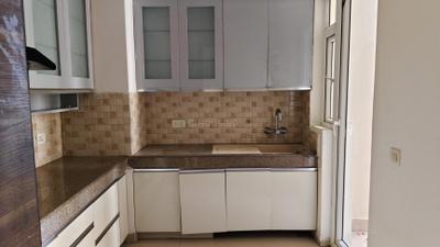 Kitchen Image of 1700 Sq.ft 3 BHK Apartment / Flat for rent in Shalimar Oneworld Vista, Gomti Nagar Lucknow for Rs. 42000