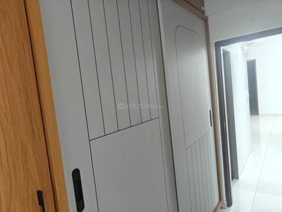 Bedroom Image of 1080 Sq.ft 2 BHK Apartment / Flat for rent in Adani The Meadows, Shantigram Ahmedabad for Rs. 23000