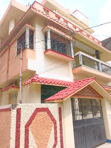 Building Image of 1000 Sq.ft 3 BHK Independent House for rent in Paschim Putiary Kolkata for Rs. 15000