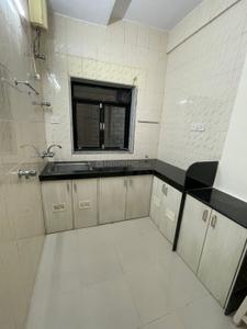 Kitchen Image of 600 Sq.ft 1 BHK Apartment / Flat for rent in Khar West Mumbai for Rs. 85000