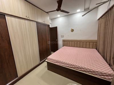 Bedroom Image of 1800 Sq.ft 2 BHK Apartment / Flat for rent in Shree Rang Nagar And Mall, Randesan Gandhinagar for Rs. 27000