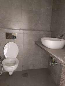 Common Bathroom Image of 900 Sq.ft 2 BHK Apartment / Flat for rent in Godrej Nest, Kandivali East Mumbai for Rs. 43000