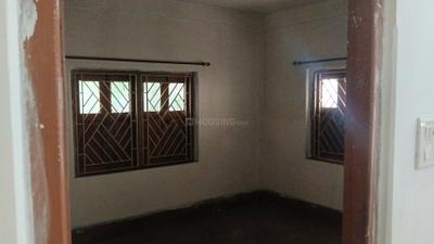 Bedroom Image of 900 Sq.ft 2 BHK Apartment / Flat for sale in Beliaghata Kolkata for Rs. 4900000