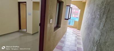 Bedroom Image of 600 Sq.ft 1 BHK Apartment / Flat for rent in Cox Town Bengaluru for Rs. 10000