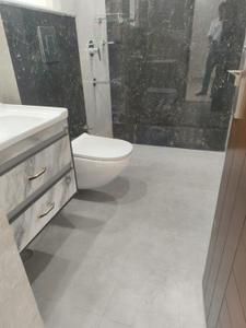 Image of 2000 Sq.ft 4 BHK Apartment / Flat for sale in DDA Flats Vasant Kunj, Vasant Kunj, New Delhi for Rs. 51000000