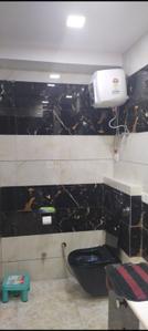 Bathroom Image of 1100 Sq.ft 3 BHK Builder Floor for rent in Sector 24 Rohini New Delhi for Rs. 27000