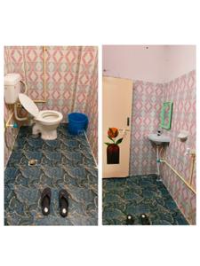 Bathroom Image of 570 Sq.ft 1 BHK Independent House for rent in Somajiguda Hyderabad for Rs. 20000