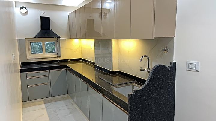 Town Square 2 Main Image 1