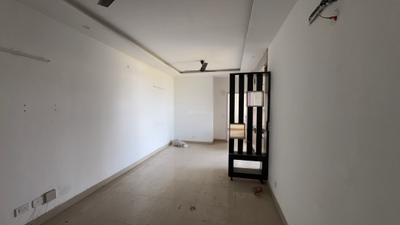 Living Room Image of 950 Sq.ft 2 BHK Apartment / Flat for rent in Suncity Avenue 76, Sector 76 Gurgaon for Rs. 22000