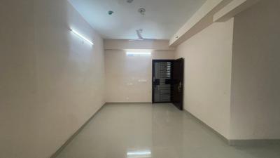 Living Room Image of 1115 Sq.ft 2 BHK Apartment / Flat for rent in Amrapali Dream Valley 2, Noida Extension Greater Noida for Rs. 21500