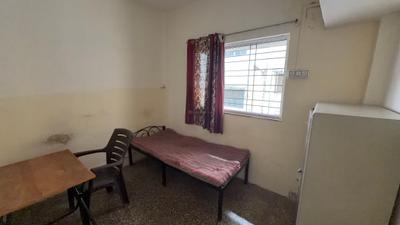 Living Room Image of 450 Sq.ft 1 BHK Apartment / Flat for rent in Shivaji Nagar Pune for Rs. 25000