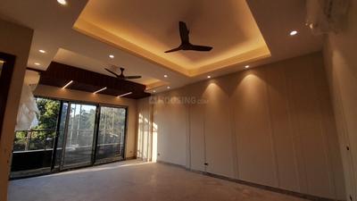 Hall Image of 5200 Sq.ft 6 BHK Independent House for sale in New Friends Colony New Delhi for Rs. 152500000