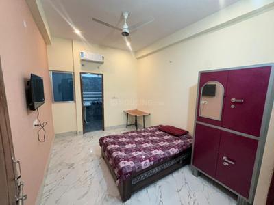 Bedroom Image of 1000 Sq.ft 1 RK Builder Floor for rent in Gomti Nagar Lucknow for Rs. 8000