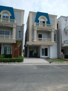 Image of 1800 Sq.ft Residential Plot / Land for sale in Sultanpur Road, Lucknow for Rs. 18500000