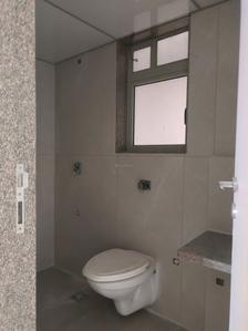 Common Bathroom Image of 750 Sq.ft 2 BHK Apartment / Flat for sale in Gurukrupa Marina Enclave Wings Q And R With Kindergarten Phase IV, Malad West Mumbai for Rs. 16900000