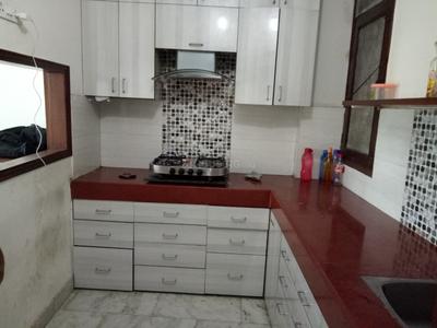 Kitchen Image of 1000 Sq.ft 2.5 BHK Builder Floor for rent in Sarvapriya Vihar New Delhi for Rs. 75000