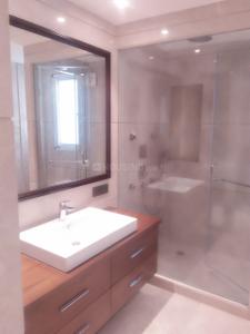 Bathroom Image of 4500 Sq.ft 4 BHK Builder Floor for sale in Greater Kailash I New Delhi for Rs. 160000000