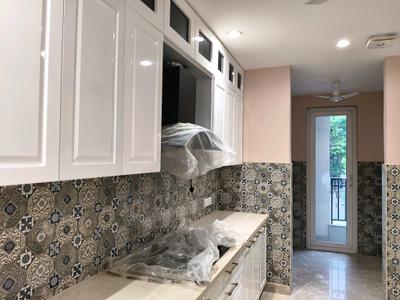 Kitchen Image of 3250 Sq.ft 4 BHK Builder Floor for sale in Sector 49 Gurgaon for Rs. 39500000