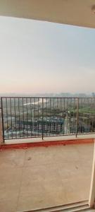 Balcony Image of 1000 Sq.ft 2 BHK Apartment / Flat for rent in Godrej Boulevard, Manjari Budruk Pune for Rs. 24000